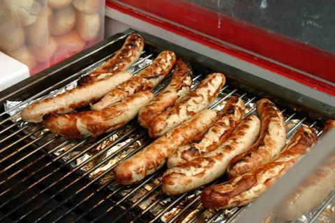 Bratwurst_on_the_grill