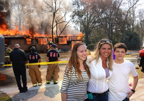 girl-in-landfill-house