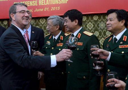 2015-06-01T072242Z_1_LYNXMPEB500N5_RTROPTP_2_VIETNAM-USA-DEFENSE