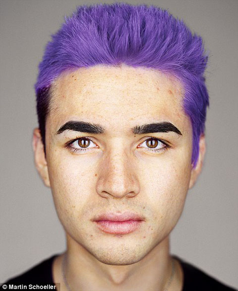 article-0-1A1318F8000005DC-20_470x574