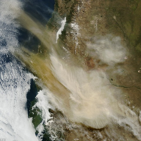 27EA150B00000578-3052860-image-a-103_1429822380257