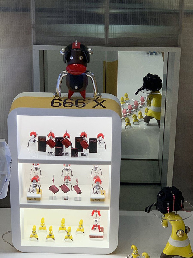 981d2cf83pradasoho1-jpg-mobile