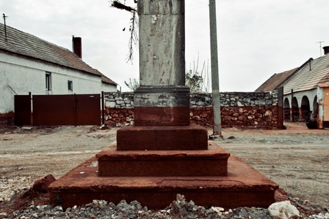 4_the-line-04