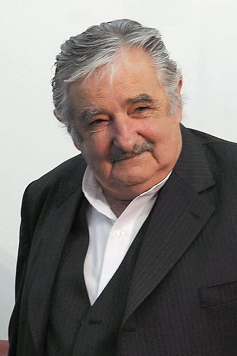 399px-Pepemujica2