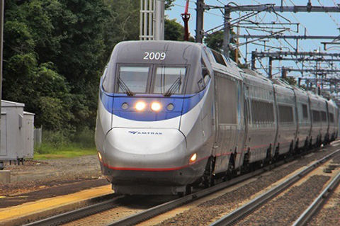 Acela-Express-kereta-berkecepatan-tinggi-5