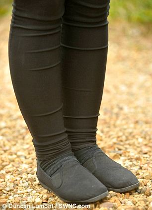 article-2202595-14FDDD4D000005DC-993_306x423