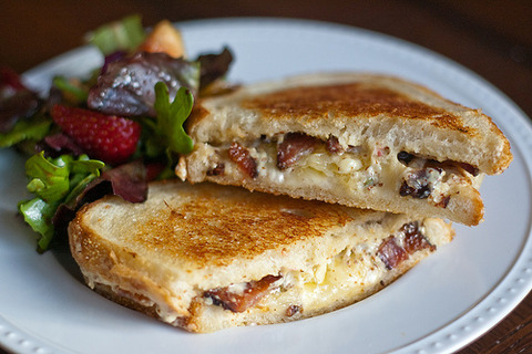 ultimate+grilled+cheese