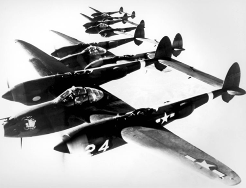 4_lockheed_p-38_lightnings_in_formation-u10911