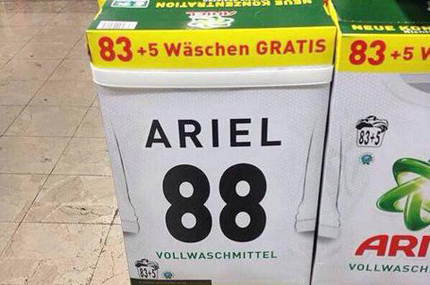 Ariel-wirbt-mit-Hitler-Gruss-fuer-Waschpulver_pdaArticleWide