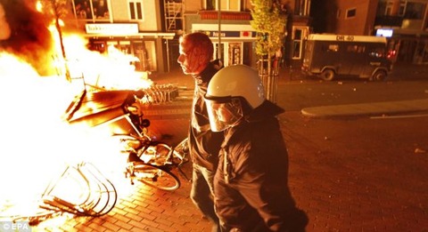 article-2206919-1523AC7A000005DC-825_634x345