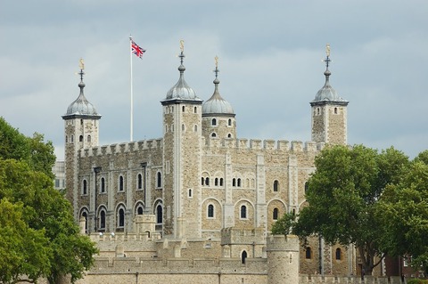 L2-CP13-Tower-of-London-744320