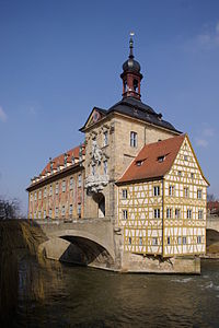 200px-Bamberg_Altes_Rathaus_BW_1