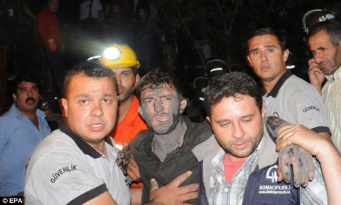 article-2627478-1DD0CAF500000578-855_634x380