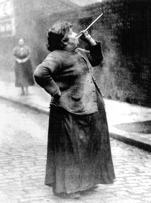 knocker_upper