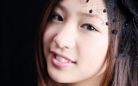 asian_face_smile_close_up_brown-eyed_29092_1680x1050