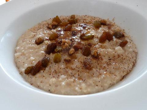 Porridge+with+fruit+and+nuts