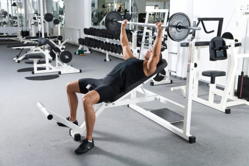 デクラインベンチプレスのやり方 重量などについて解説 Tomboy Muscle Blog デクラインベンチプレスのやり方 重量などについて解説 Tomboy Muscle Blog