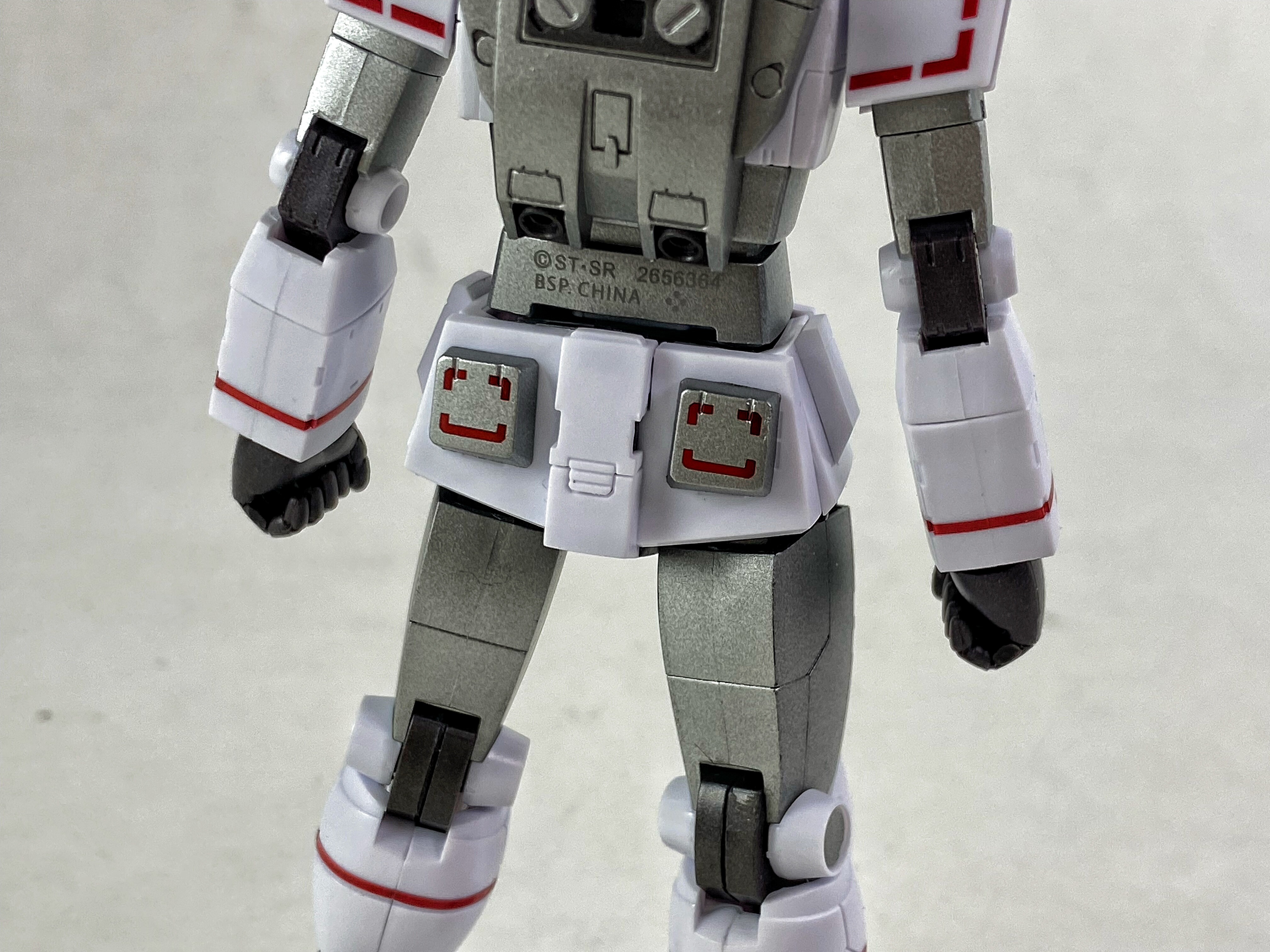 ROBOT魂 RX-78-2 ガンダム(ロールアウトカラー)&「プラモ狂四郎 ROBOT魂 RX-78-2 ガンダム(ロールアウトカラー)&「プラモ狂四郎