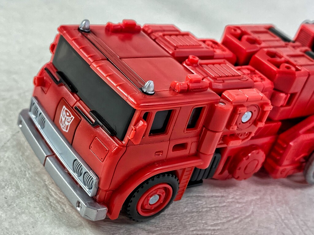 トランスフォーマー KD-10 インフェルノ レビュー : えるけーえぬ