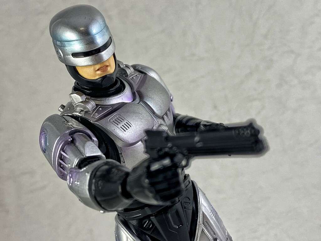 マフェックス ロボコップ3 レビュー : えるけーえぬ
