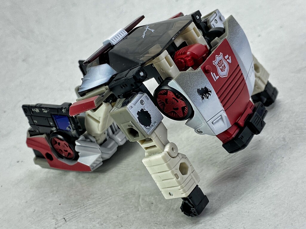 トランスフォーマー WFC-13 レッドアラート レビュー : えるけーえぬ