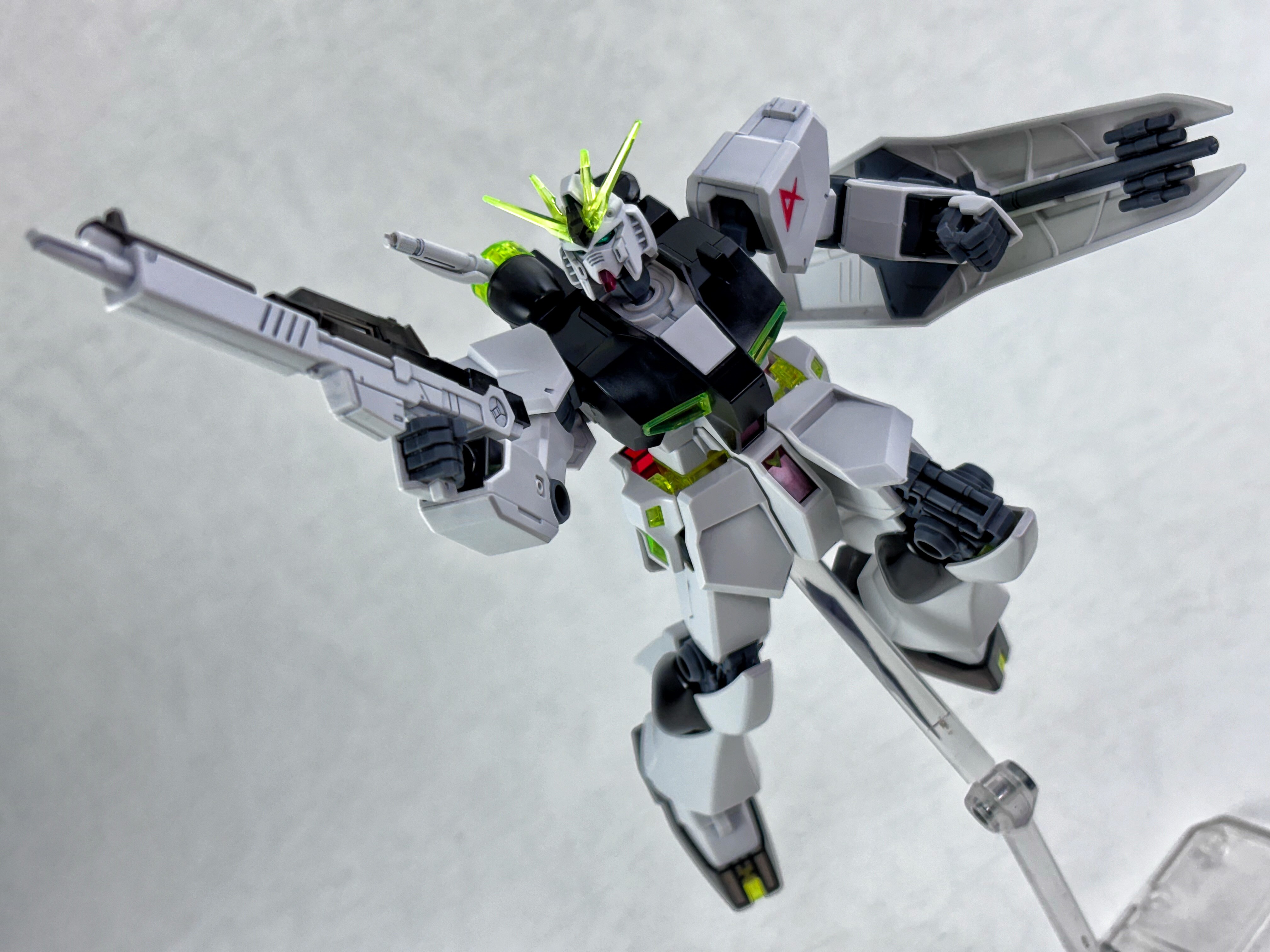 ガンプラ一番くじ2024 G賞 EG νガンダム ソリッドクリア レビュー