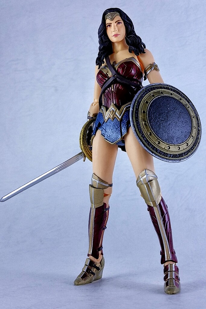 MEDICOM TOY - MAFEX WONDER WOMAN