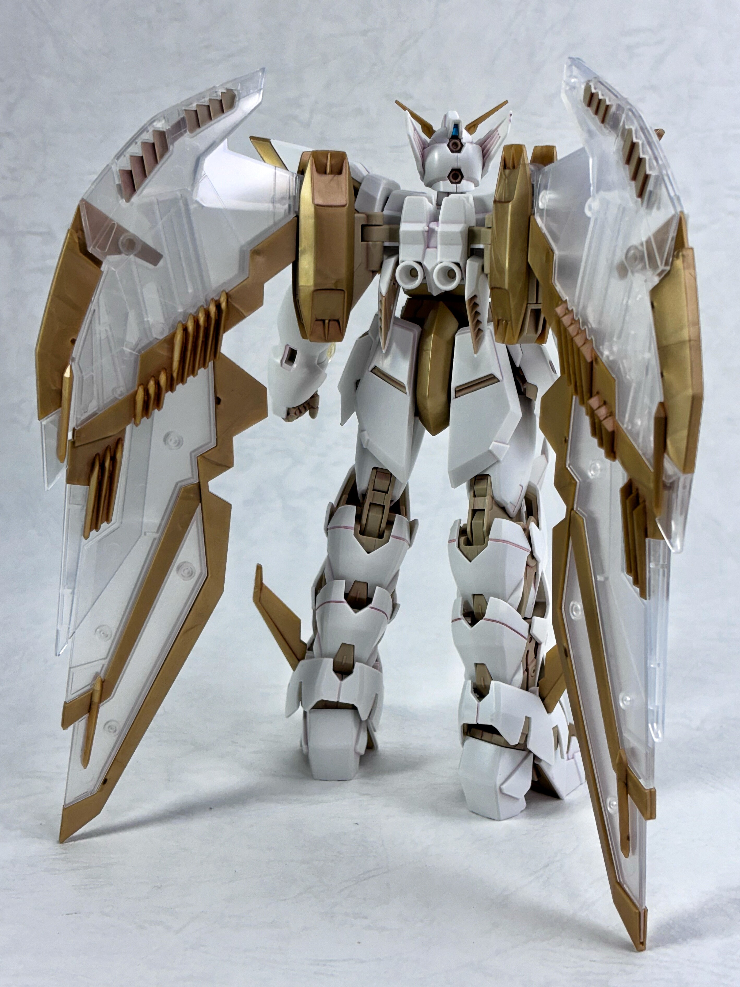 中国限定ガンプラ MGウイングガンダムゼロEW &ガンダムエピオン 中国限定ガンプラ MGウイングガンダムゼロEW &ガンダムエピオン