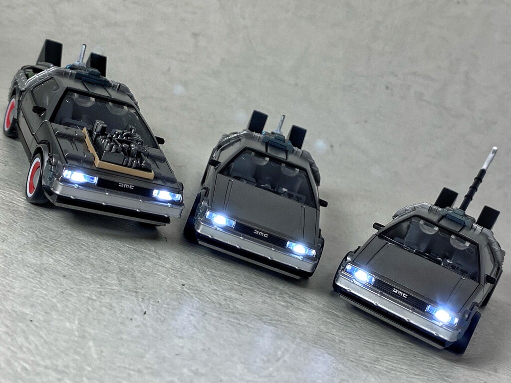 ★『プレミアムガシャポン デロリアンDX パート1 』 ☆『プレミアムガシャポン デロリアンDX パート1 』 - メルカリ