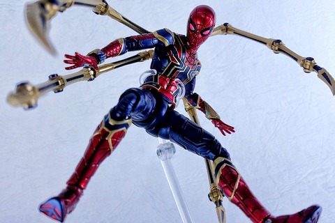 SHFiguarts アイアンスパイダー FINAL BATTLEEDITION Amazon.co.jp: TAMASHII NATIONS S.H.フィギュアーツ アベンジャーズ