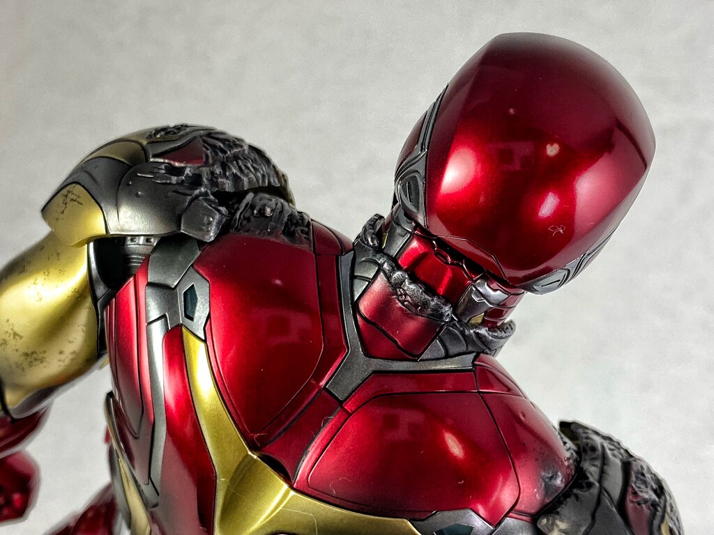 ホットトイズ アイアンマン マーク85(バトルダメージ版 ホットトイズ アイアンマン マーク85(バトルダメージ版
