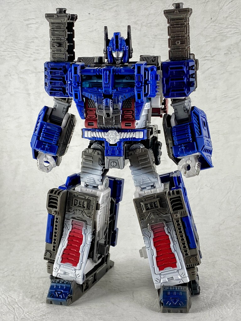 WFC-08 ウルトラマグナス｜トランスフォーマーオフィシャル