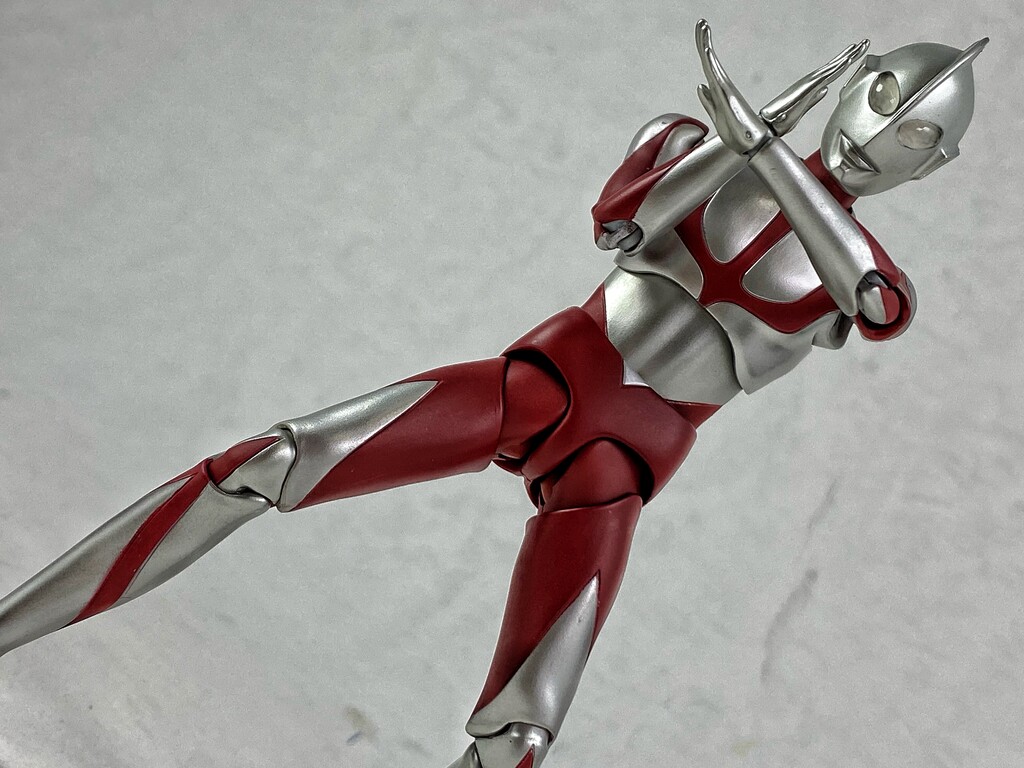 ◎ ウルトラ怪獣シリーズ エンペラ星人 & EX ゼットン 強鉄化ver. Amazon.co.jp: ウルトラ怪獣シリーズ エンペラ星人 & EX