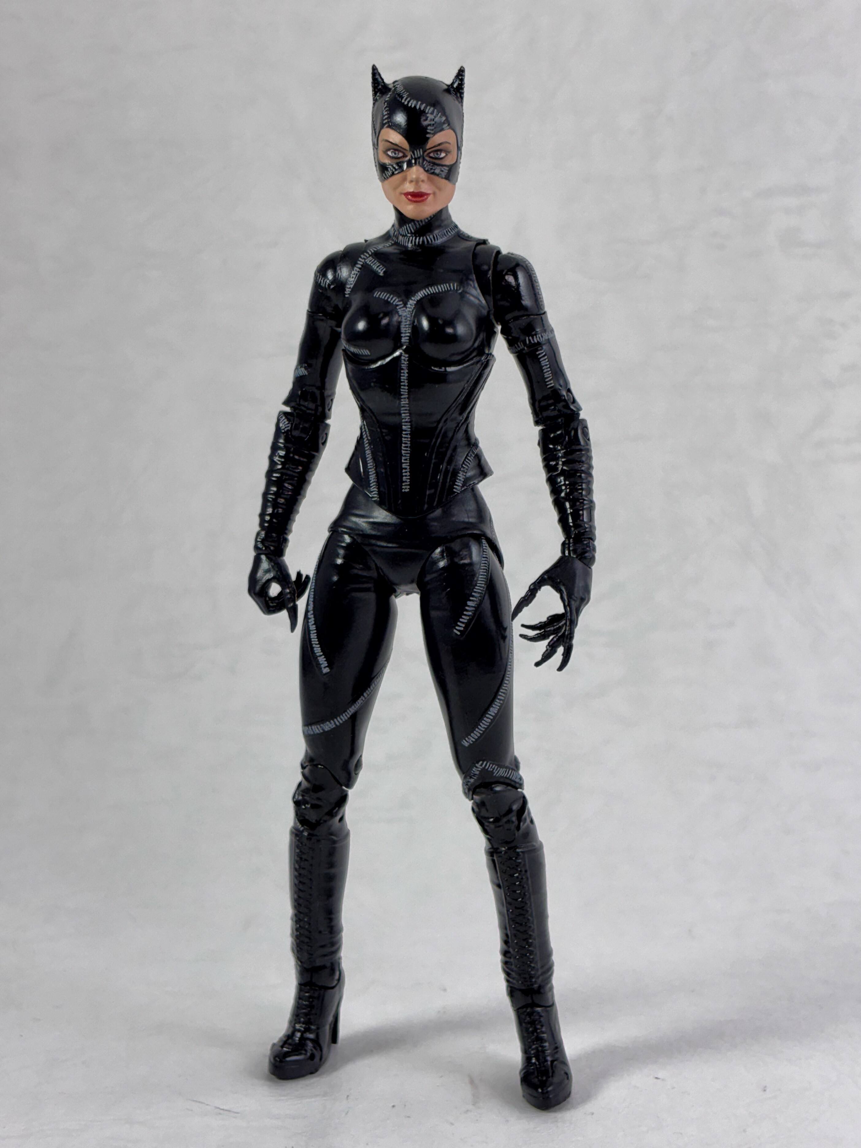 DCマルチバース キャットウーマン バットマン リターンズ 1992 Amazon.co.jp: McFarlane Toys-DC マルチバース キャットウーマン