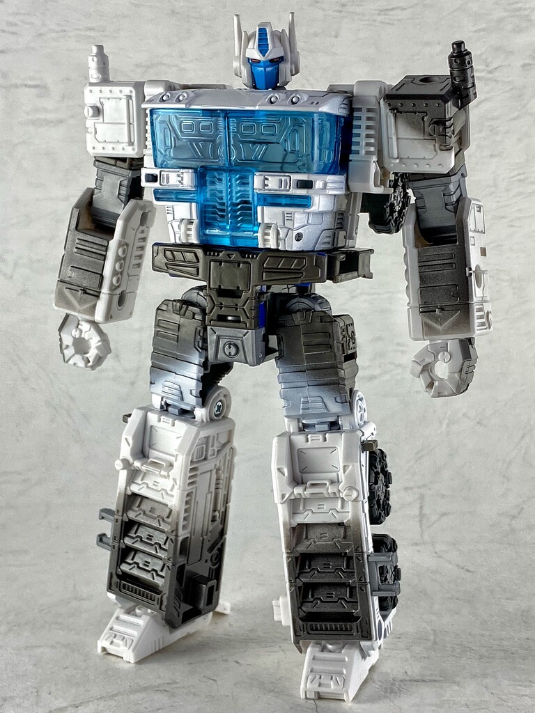 トランスフォーマー WFC-08 ウルトラマグナス レビュー : えるけ トランスフォーマー WFC-08 ウルトラマグナス レビュー : えるけ