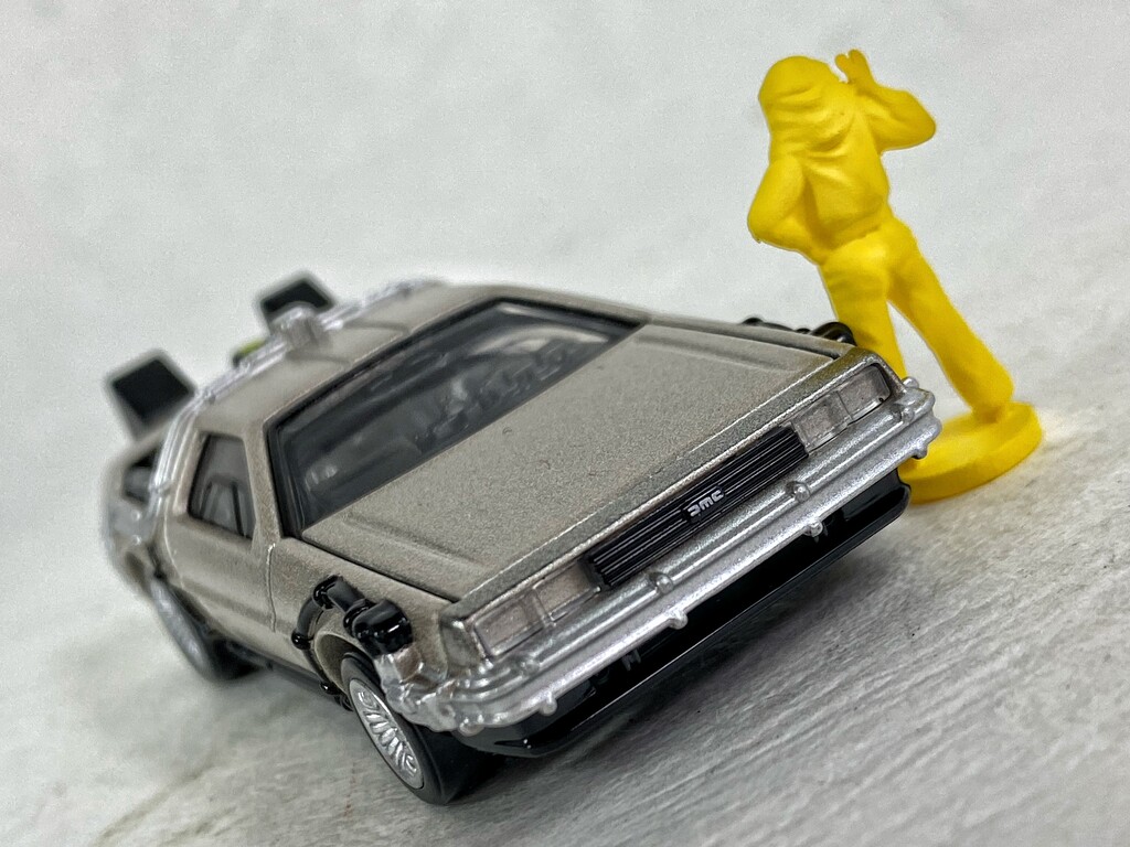 トミカプレミアム unlimited 07 デロリアン レビュー : えるけーえぬ