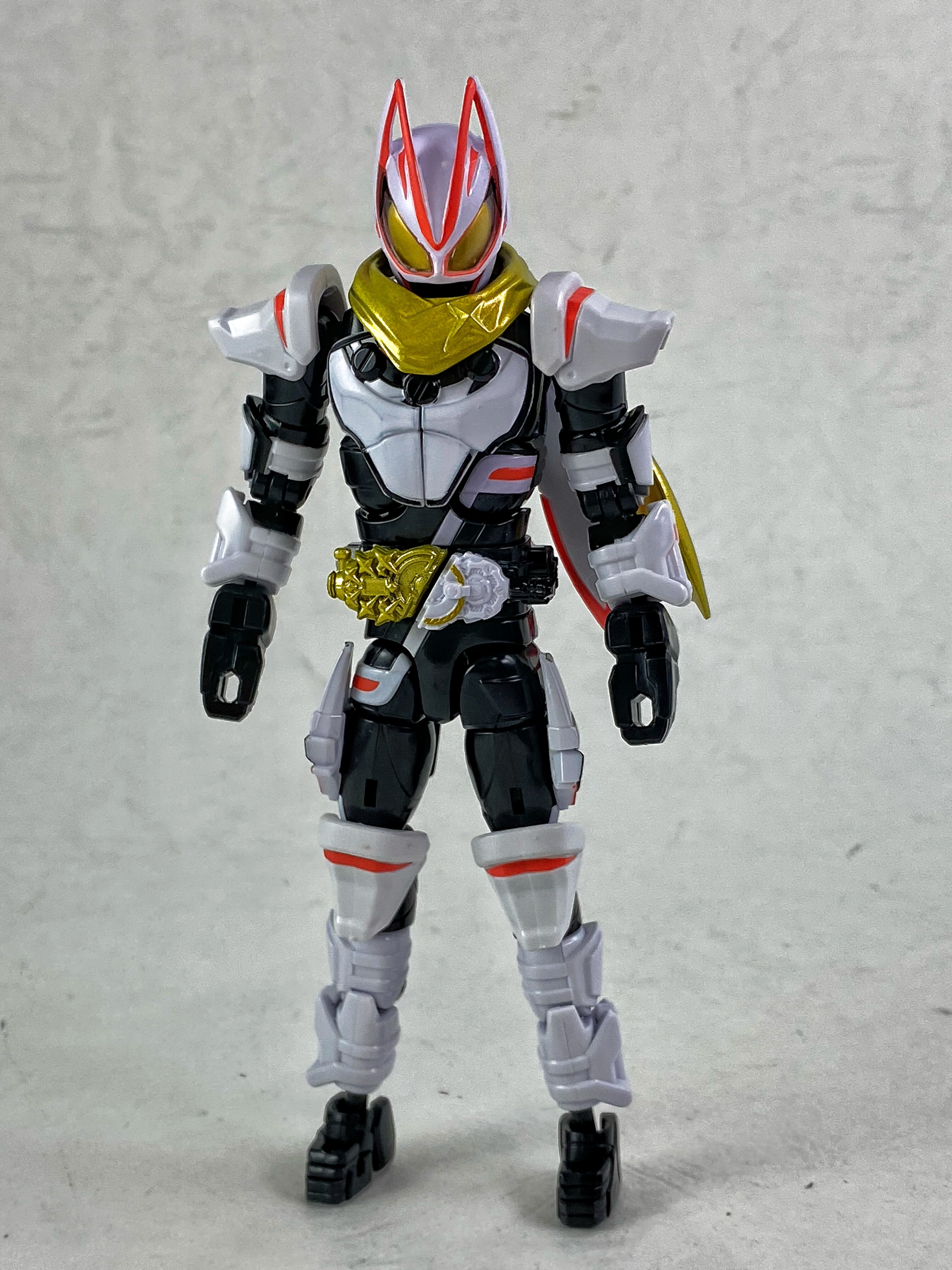 リボルブチェンジフィギュア PB04 仮面ライダーギーツ マグナム