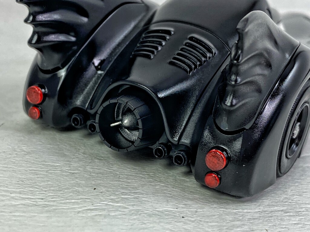 バンダイ 1/35 バットモービル(1989) レビュー : えるけーえぬ