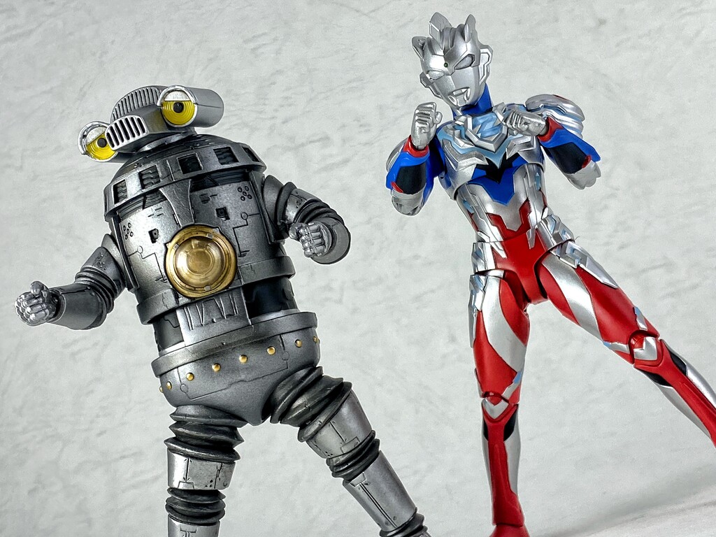 S.H.Figuarts 対怪獣特殊空挺機甲1号機 セブンガー レビュー