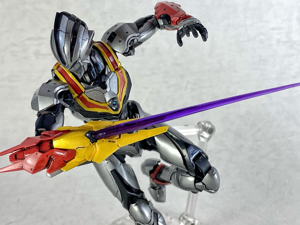 Figure-rise Standard ULTRAMAN SUIT EVIL TIGA レビュー : える