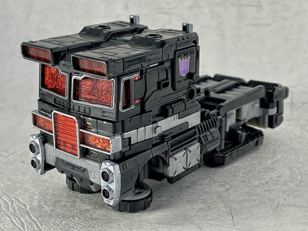 トランスフォーマー WFC-16 ネメシスプライム レビュー : えるけ