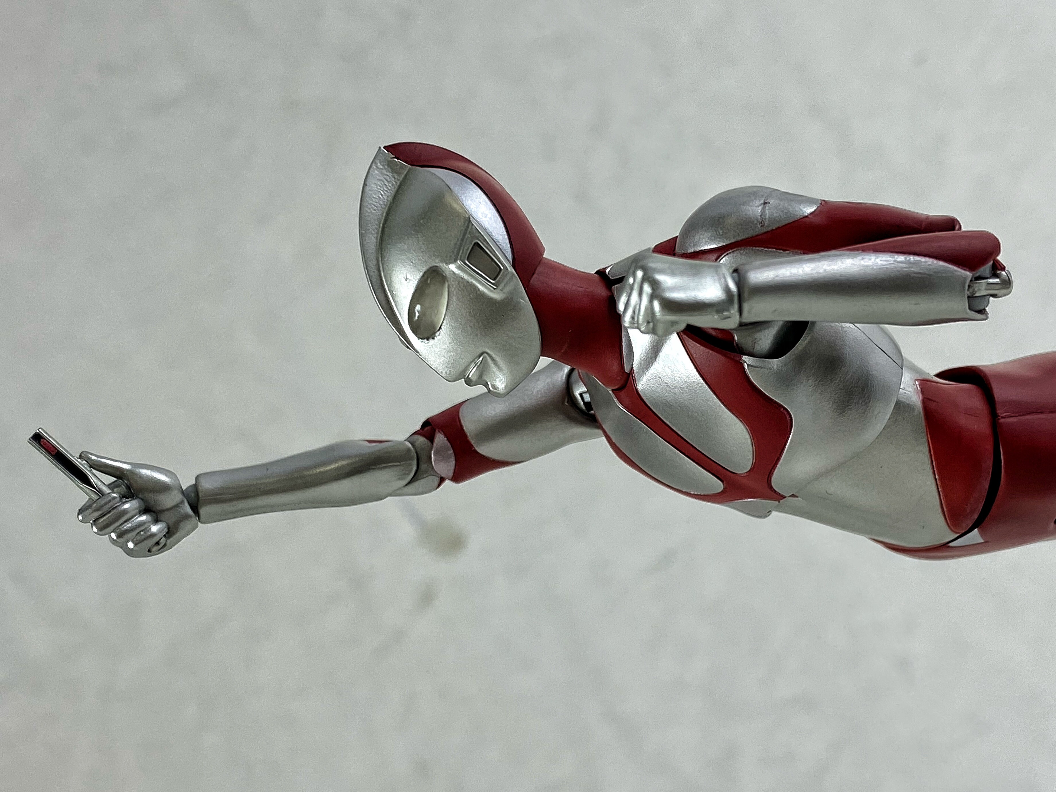 S.H.Figuarts ウルトラマン -降着時Ver.-(シン・ウルトラマン
