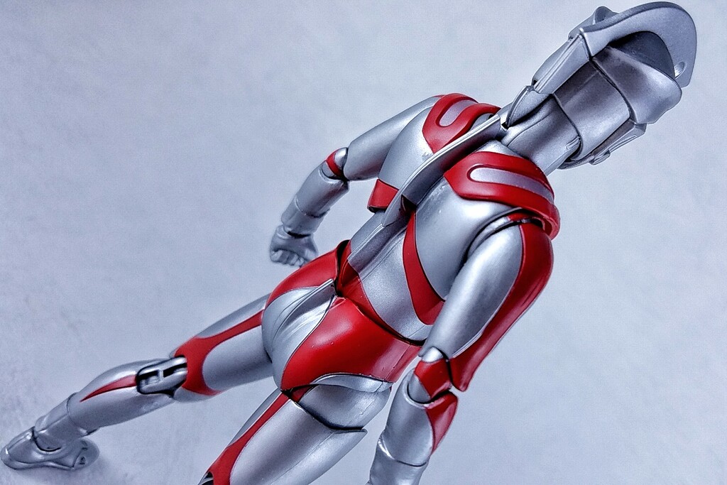 S.H.Figuarts ウルトラマンエース レビュー : えるけーえぬ