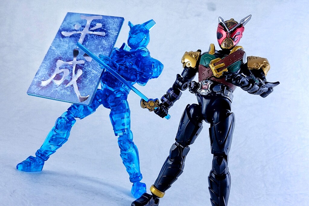 ライダー ルクス 仮面 バー 仮面ライダーBLACKRXと仮面ライダーバールクスはどっちが強いですか