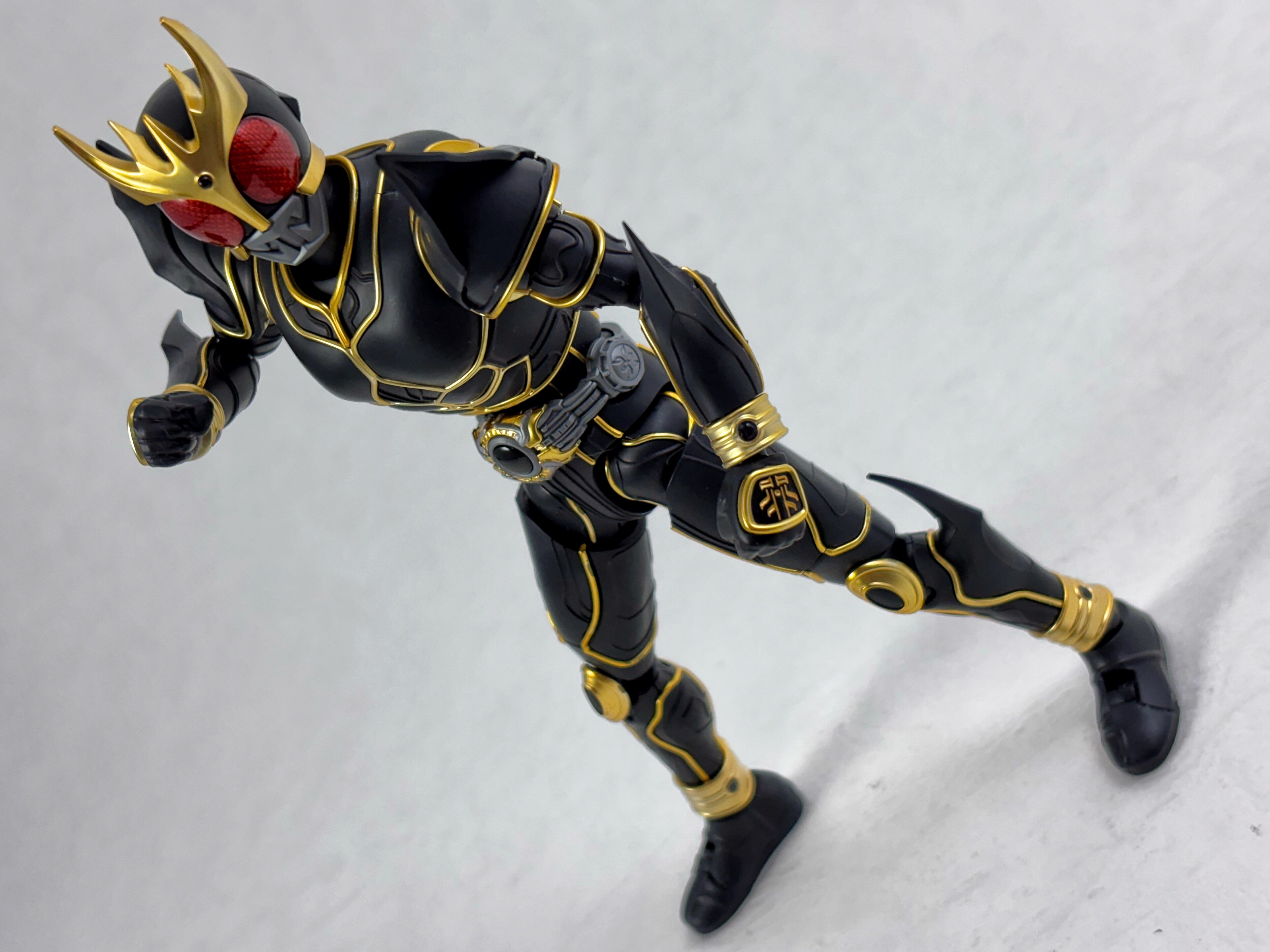 Figure-rise Standard 仮面ライダークウガ アルティメットフォーム