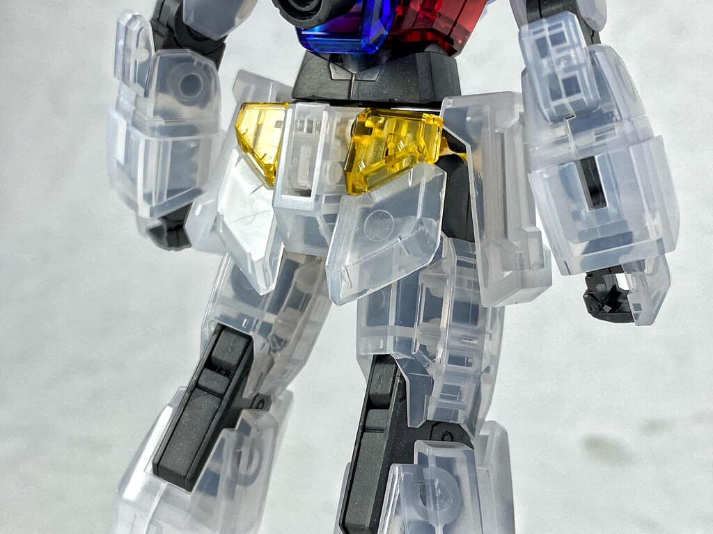 【送料無料】HG 「機動戦士ガンダムAGE」 MSセット[クリアカラー] HG 1/144 「機動戦士ガンダムAGE」 MSセット[クリアカラー