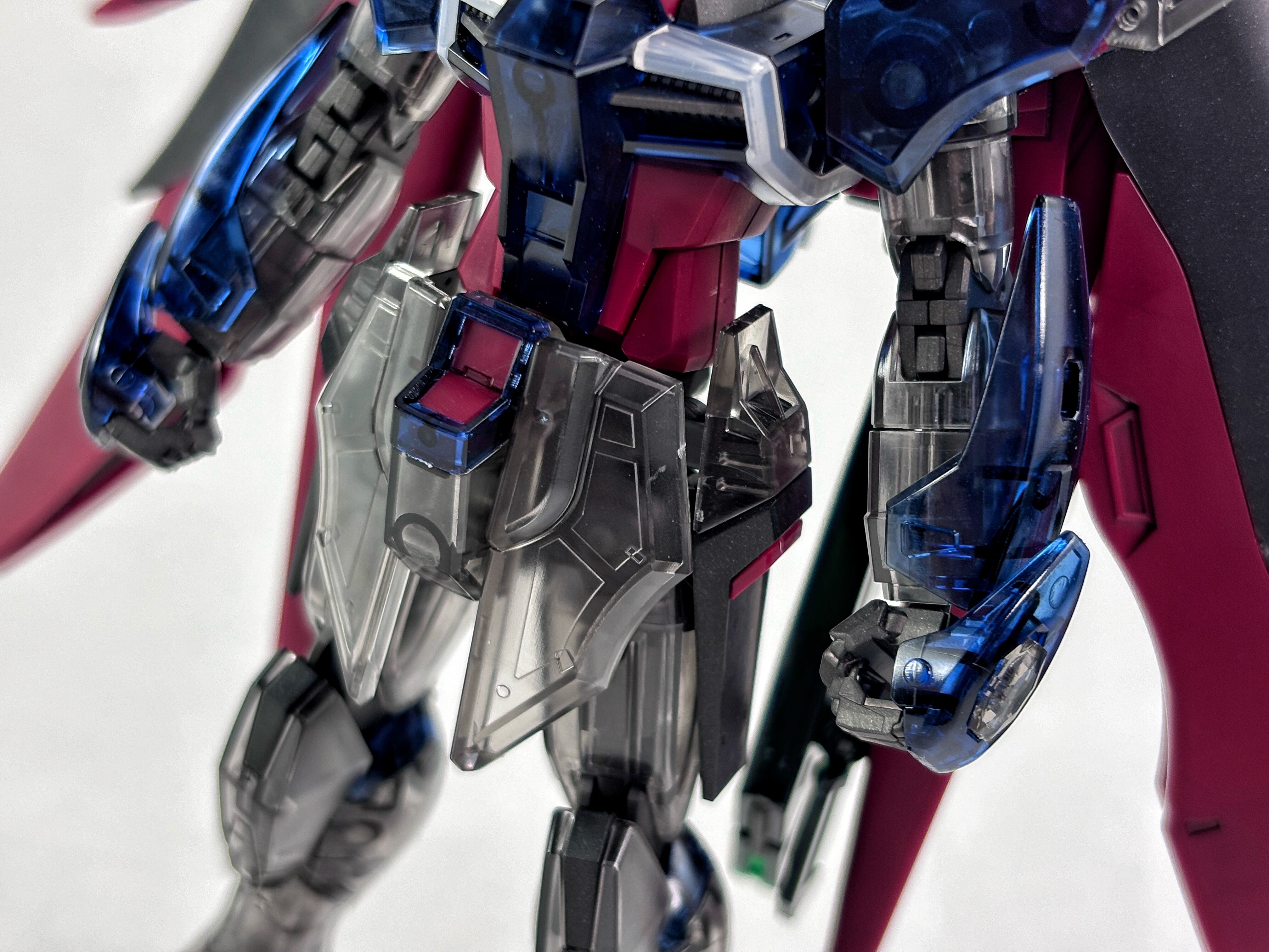 HG デスティニーガンダムSpecII[クリアカラー] レビュー : える