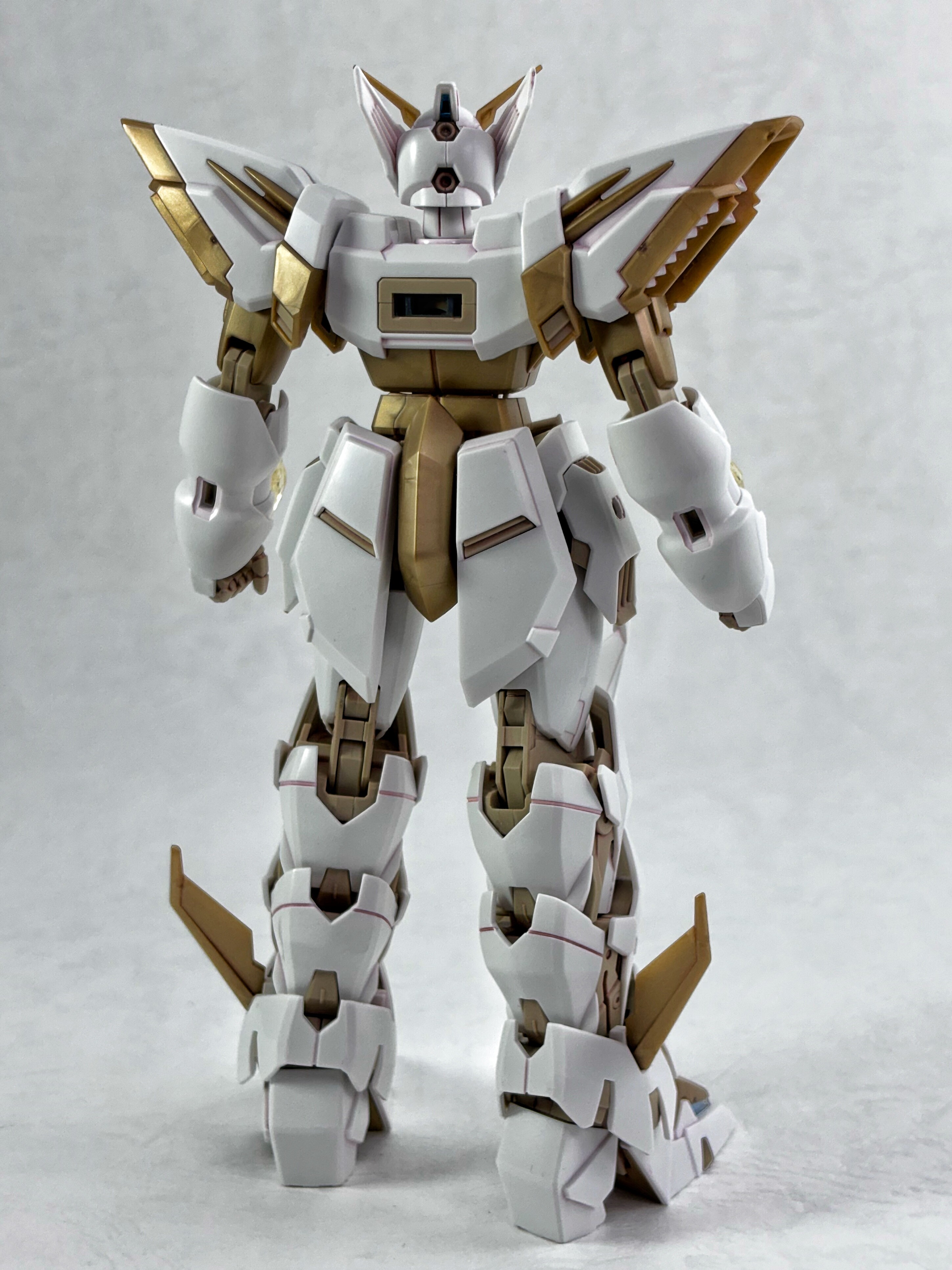 MG ガンダムエピオンEW[CROSS CONTRAST COLORS/CLEAR WHITE MG ガンダムエピオンEW[CROSS CONTRAST COLORS/CLEAR WHITE