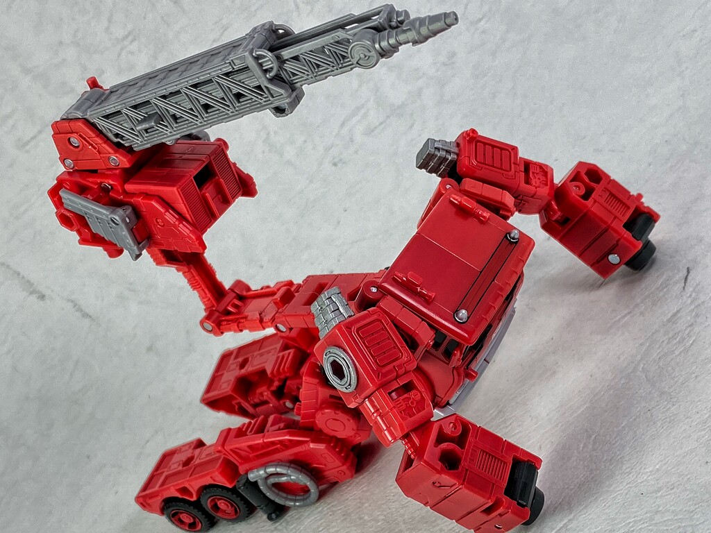 KD-10 インフェルノ　トランスフォーマー　キングダム　タカラトミー KD-10 オートボットインフェルノ｜トランスフォーマー