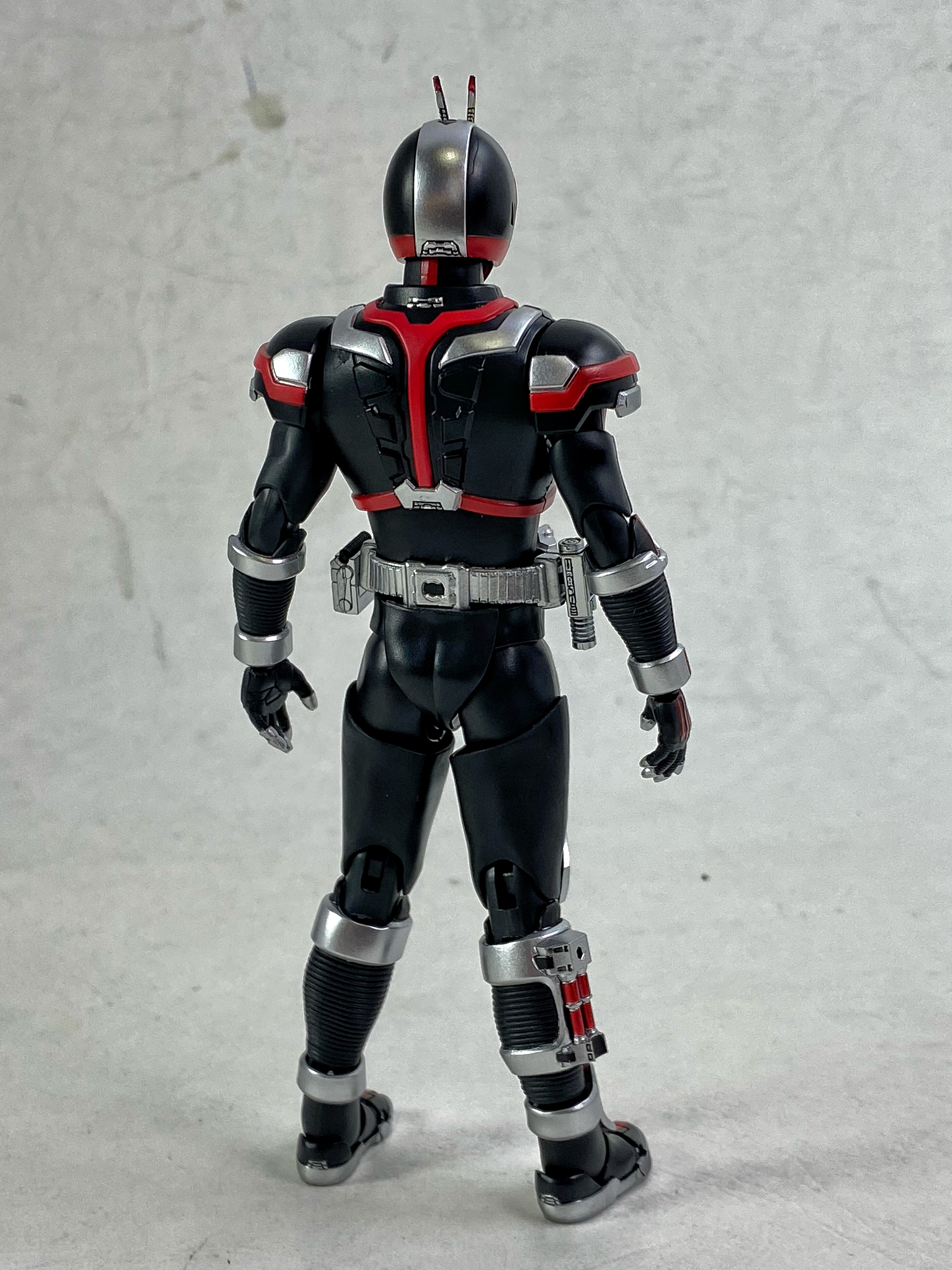 S.H.Figuarts(真骨彫製法) 仮面ライダーファイズ レビュー : えるけーえぬ
